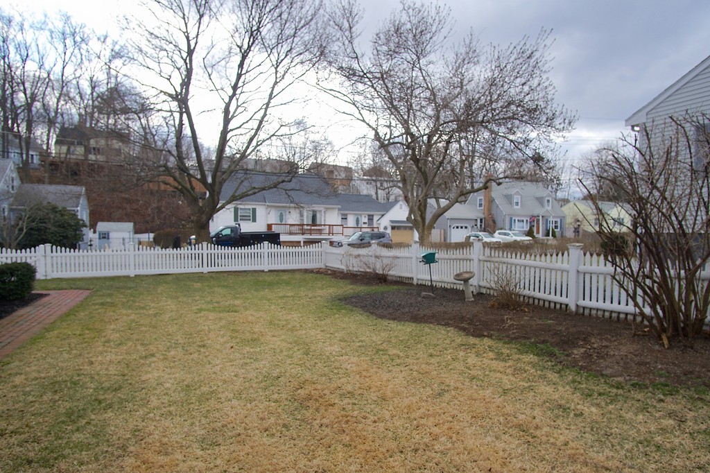 12 Buttaro Road Woburn, MA 01801 - Photo 27 of 30 Gallery Image 27