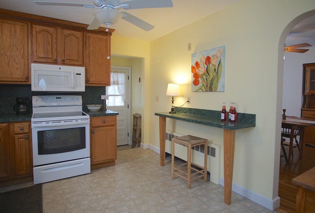 12 Buttaro Road Woburn, MA 01801 - Photo 8 of 30 Gallery Image 8