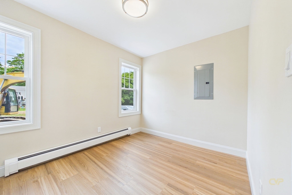267 Bakerville Road Dartmouth, MA 02748 - Photo 13 of 29