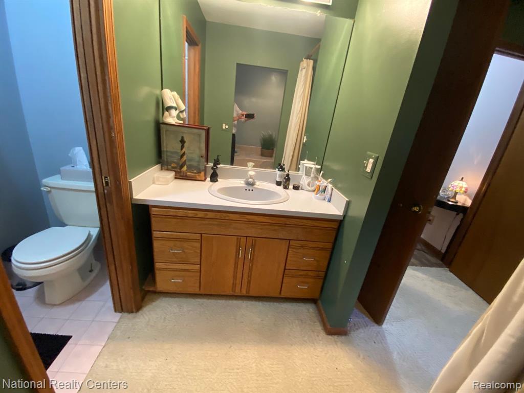 9020 Crouse Road Howell, MI 48855 - Photo 17 of 39