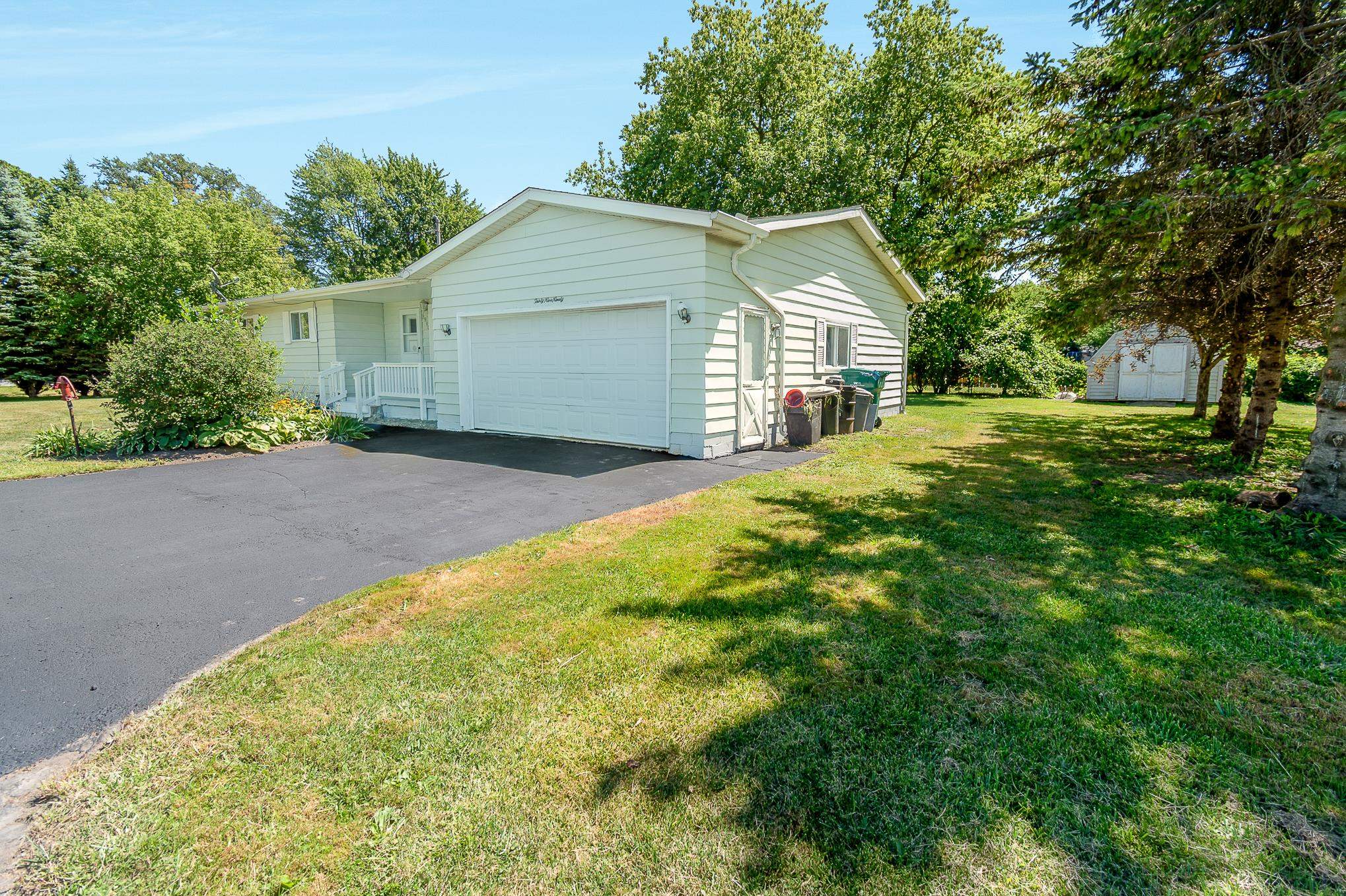 3990 Wheeler Road Bay City, MI 48706 - Photo 3 of 20 Gallery Image 3