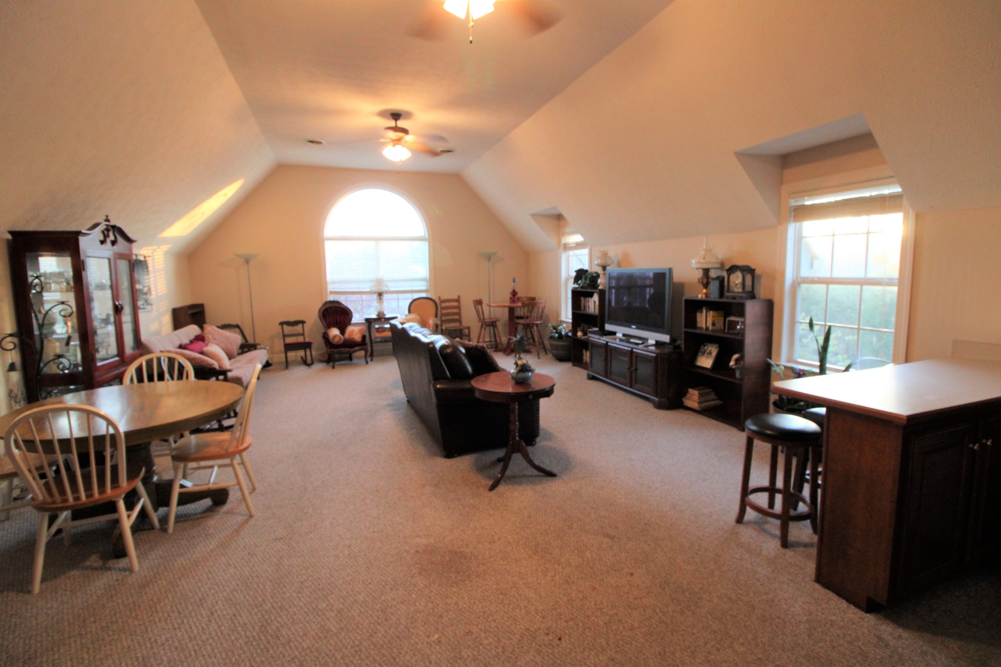 248 West Hester Road Cottontown, TN 37048 - Photo 15 of 22 a living room with furniture and a large window