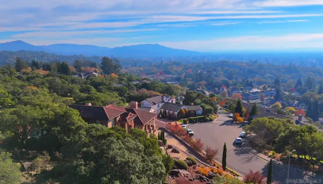 $550,000 | 3600 Tillmont Way, Santa Rosa, CA 95403