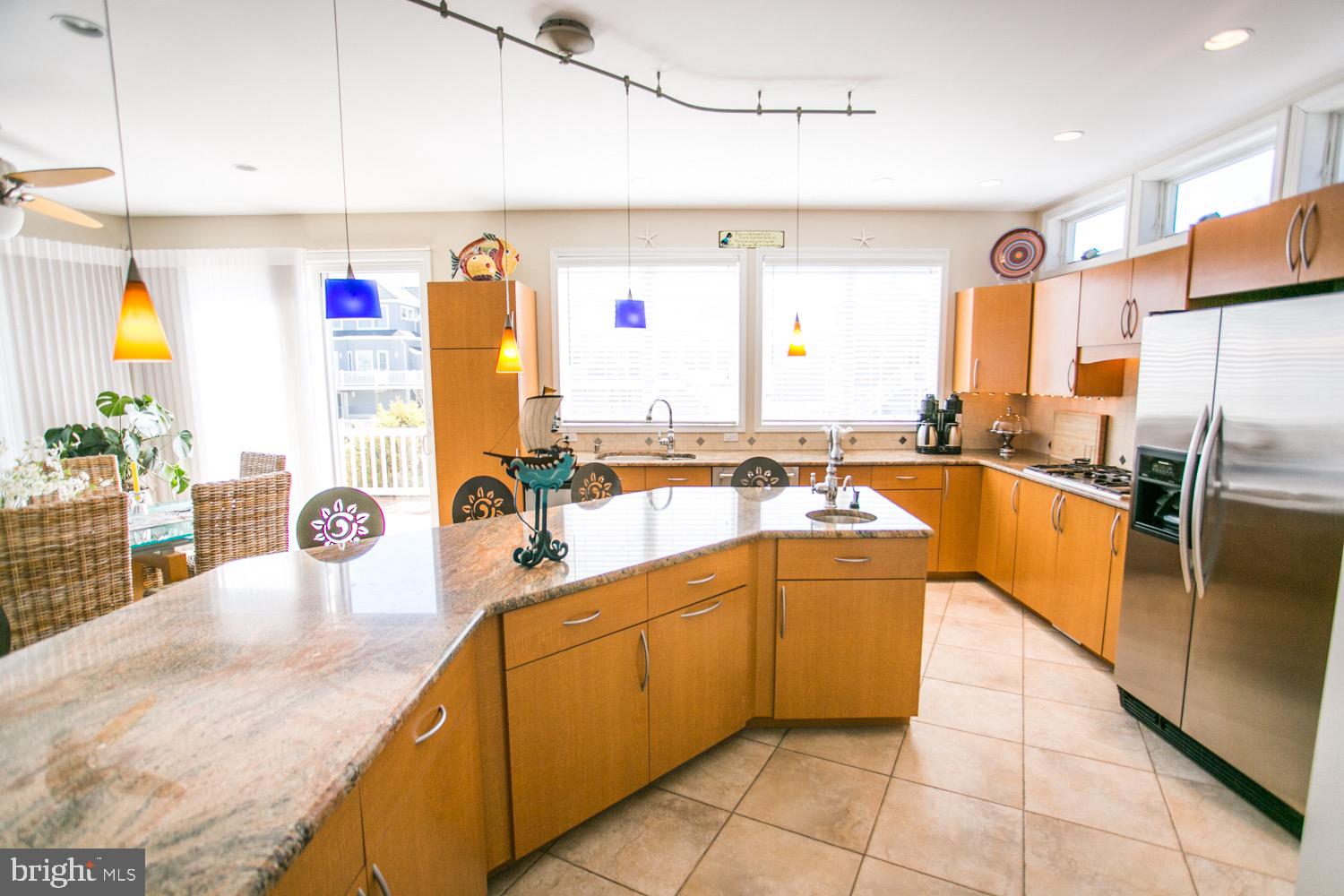 63 Ruth Drive Manahawkin, NJ 08050 - Photo 4 of 51 Gallery Image 4