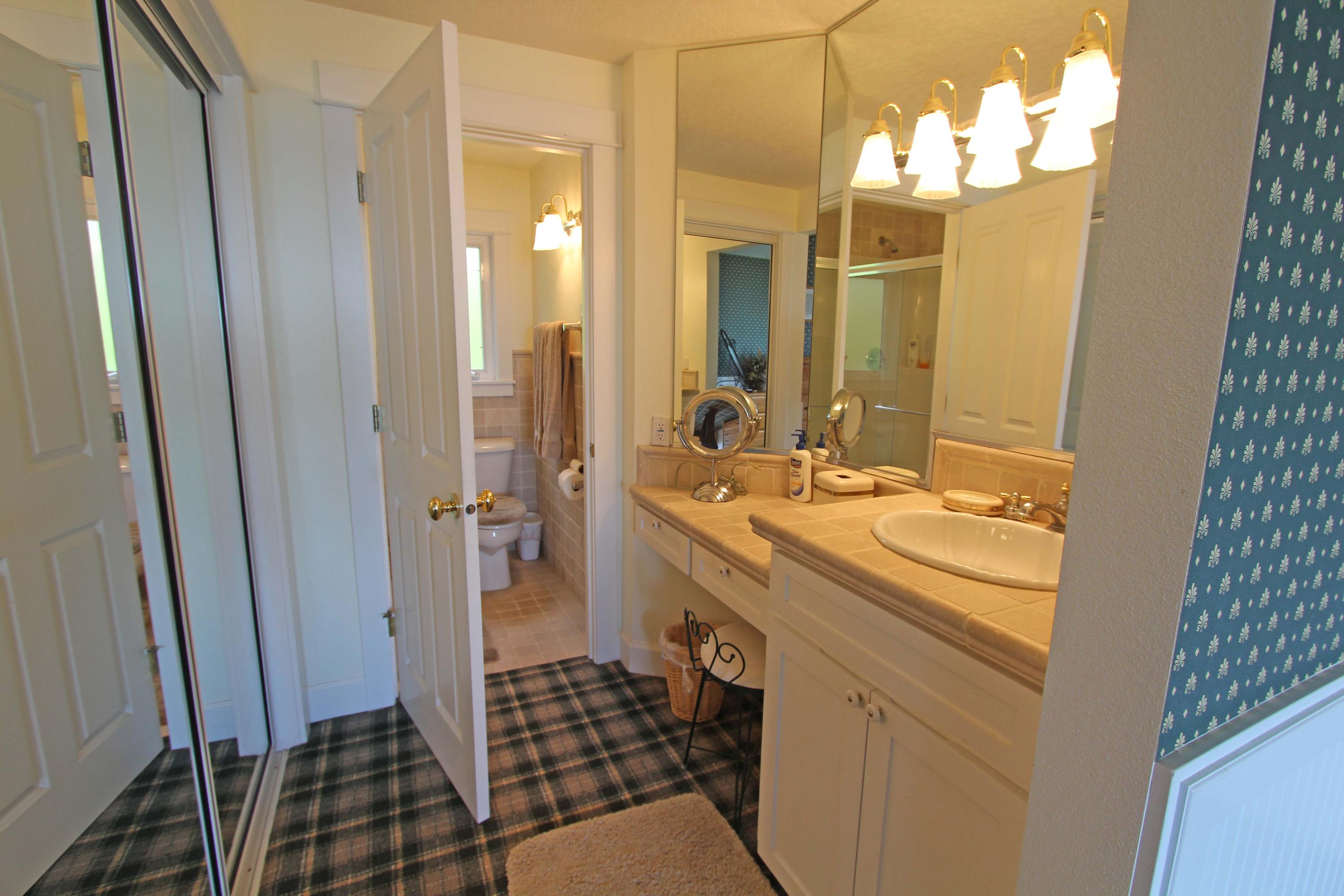 1815 Maxwell Mountain Road Oceanside, OR 97134 - Photo 20 of 26 main floor mastr bath