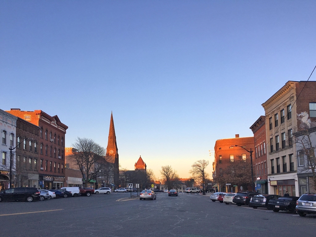 30 View Avenue, Unit A Northampton, MA 01060 - Photo 2 of 14