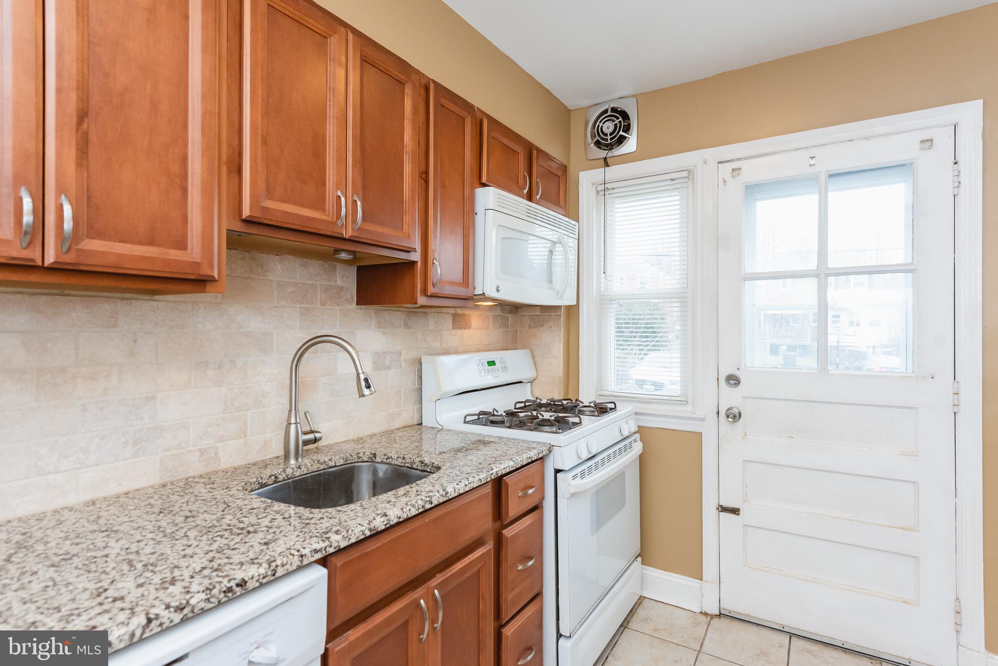 8537 Water Oak Road Baltimore, MD 21234 - Photo 17 of 31