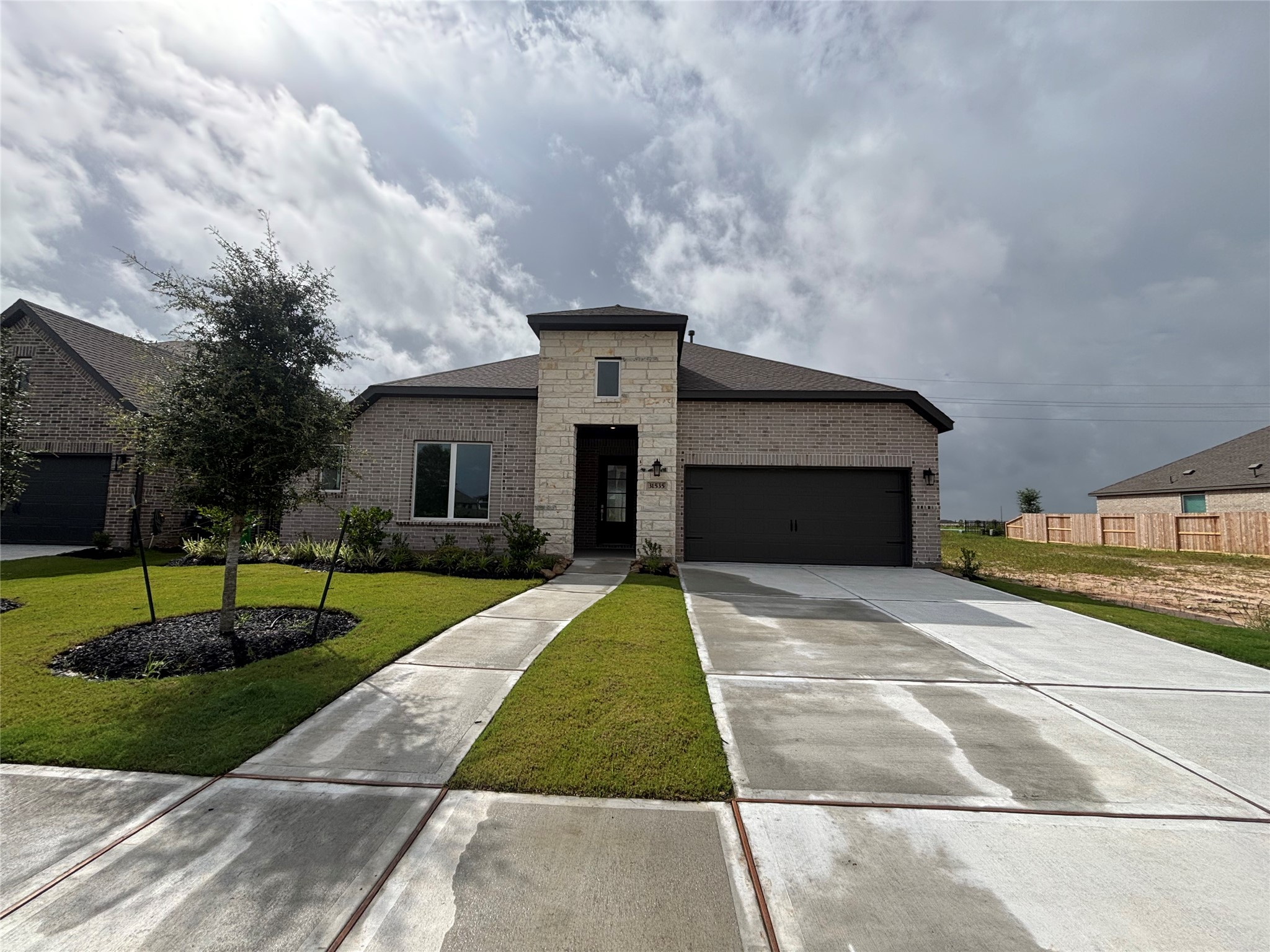 31535 Fern Grove Road Fulshear, TX 77494 - Photo 2 of 47