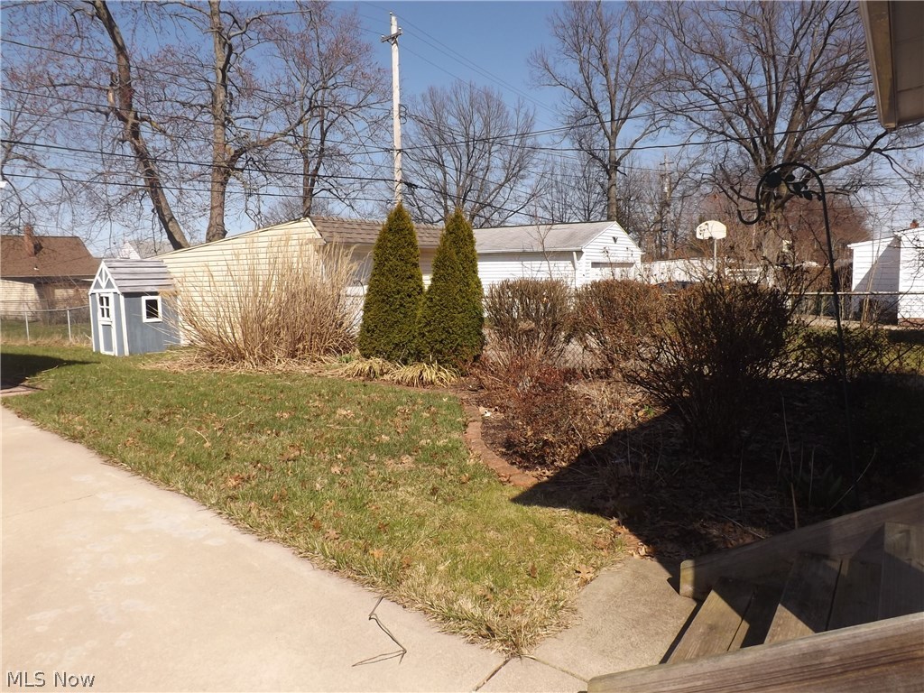 13303 Thraves Road Garfield Heights, OH 44125 - Photo 18 of 18