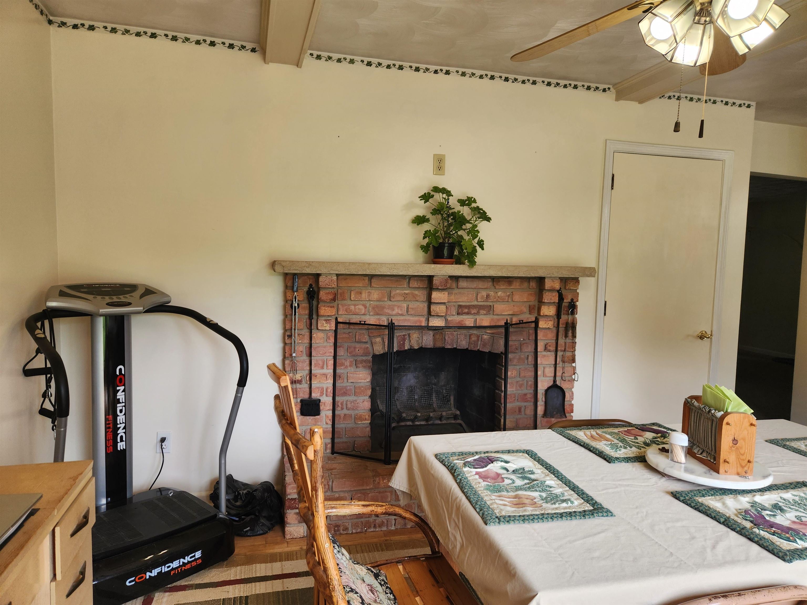 2011 Flanders Road Charlotte, MI 48813 - Photo 25 of 90