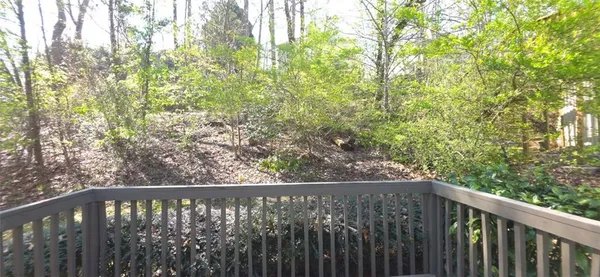 $2,295 | 330 Knoll Ridge Court, Alpharetta, GA 30022
