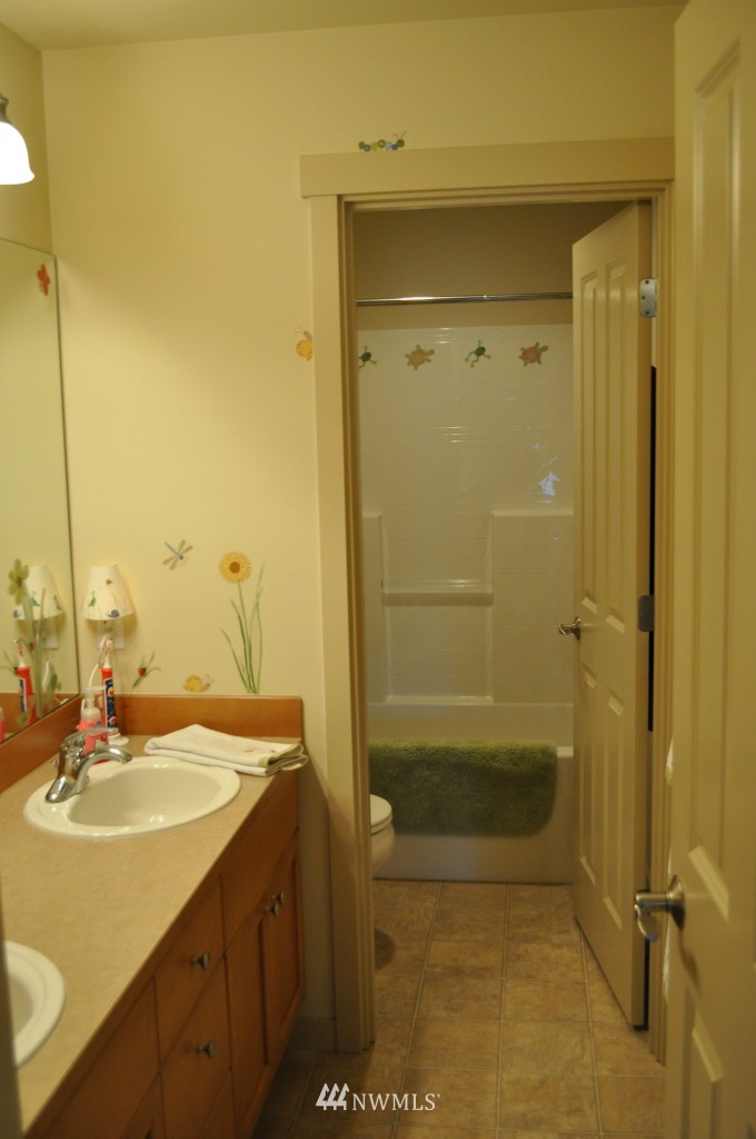 3632 159th Place Southeast Bothell, WA 98012 - Photo 14 of 15 Gallery Image 14