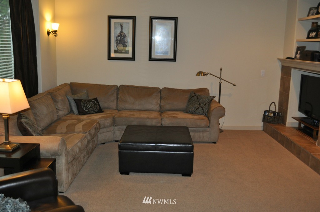 3632 159th Place Southeast Bothell, WA 98012 - Photo 6 of 15 Gallery Image 6