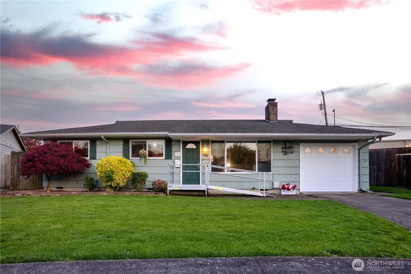 $359,000 | 4 Terry Court, Longview, WA 98632
