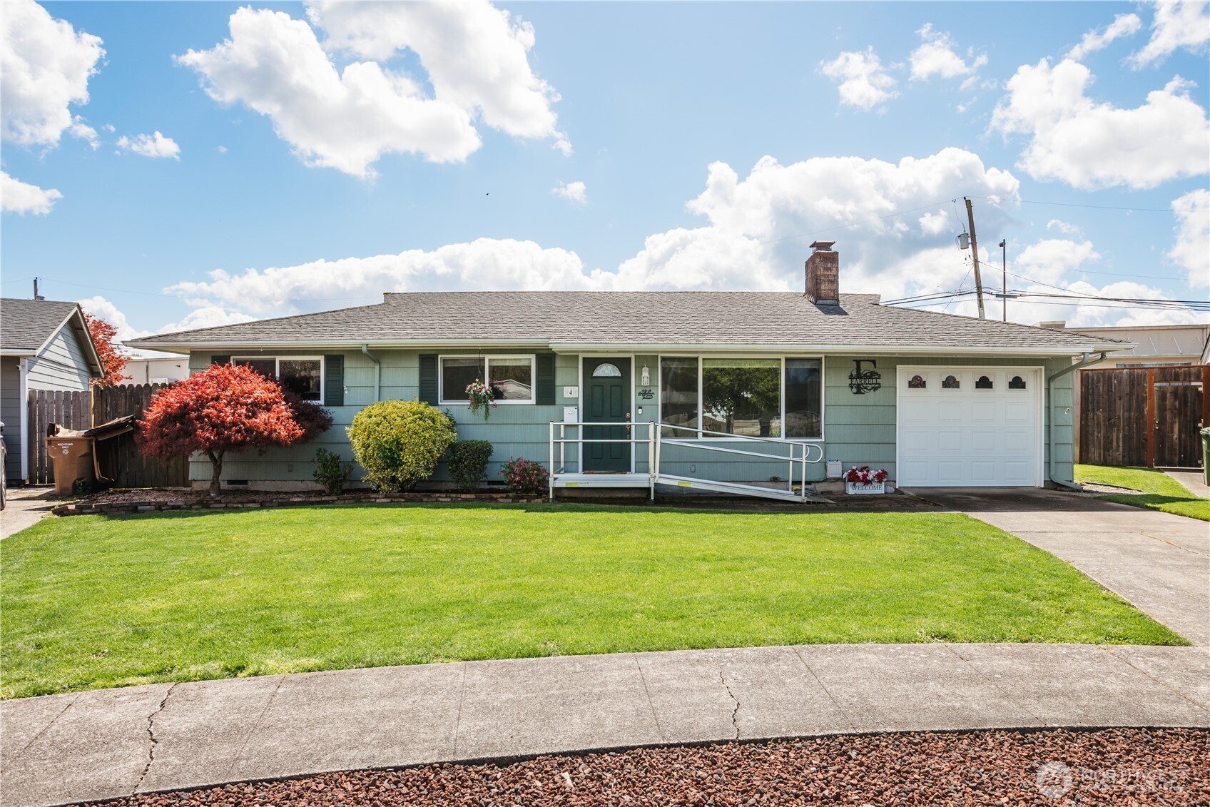 4 Terry Court Longview, WA 98632 - Photo 2 of 23