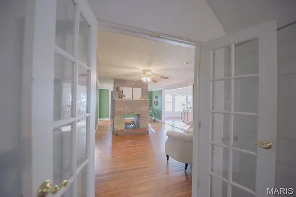 $325,000 | 802 Hale Avenue, Edwardsville, IL 62025