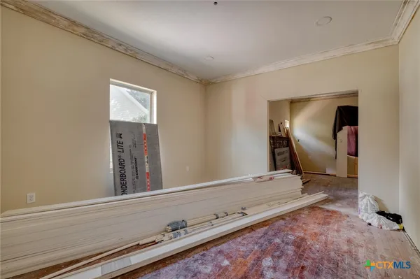 $250,000 | 116 South Cypress Avenue, Luling, TX 78648