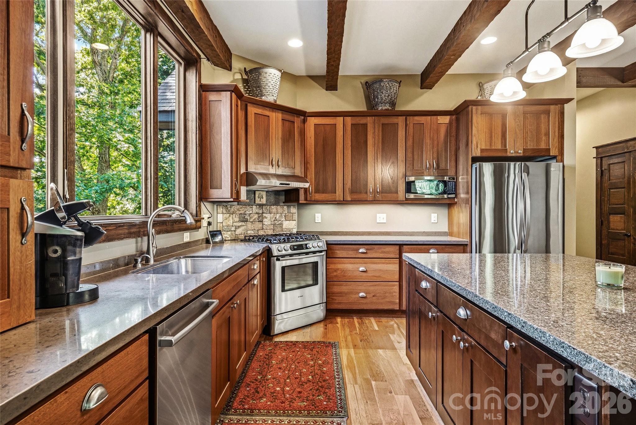 136 Merrills Ridge Road Asheville, NC 28803 - Photo 12 of 34 Gallery Image 12