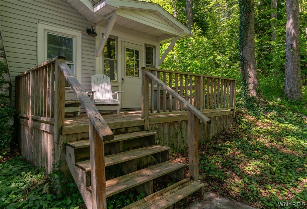 7075 South Abbott Road Boston, NY 14075 - Photo 4 of 50