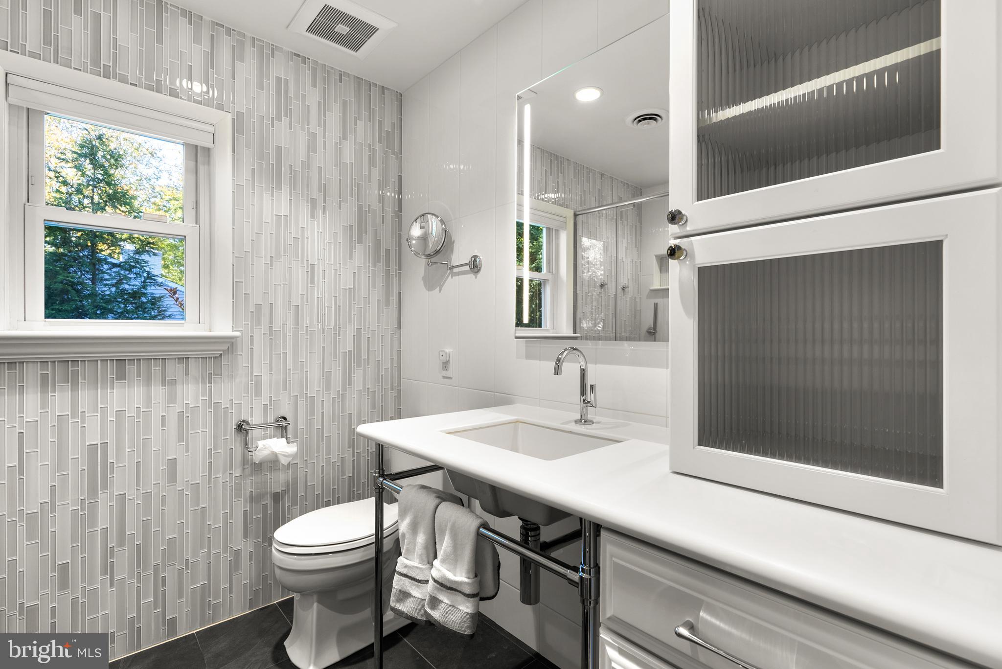 507 Ridge Road Annapolis, MD 21401 - Photo 35 of 75 Amazing Bathroom