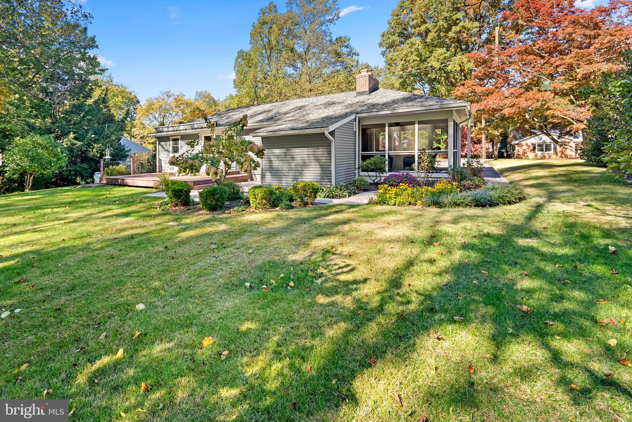 507 Ridge Road Annapolis, MD 21401 - Photo 59 of 75 Side View With Screened Porch