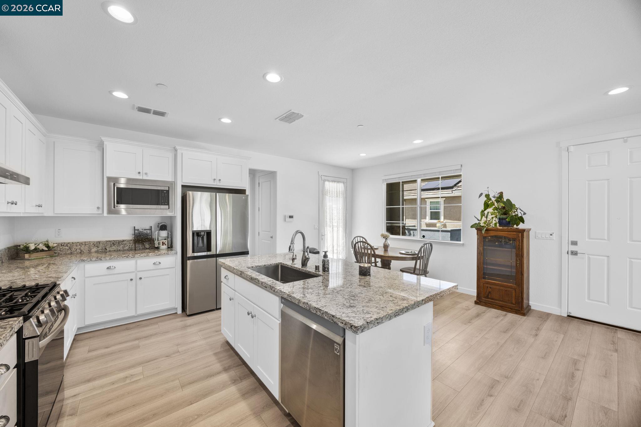 2329 Melrose Landing Rio Vista, CA 94571 - Photo 4 of 17