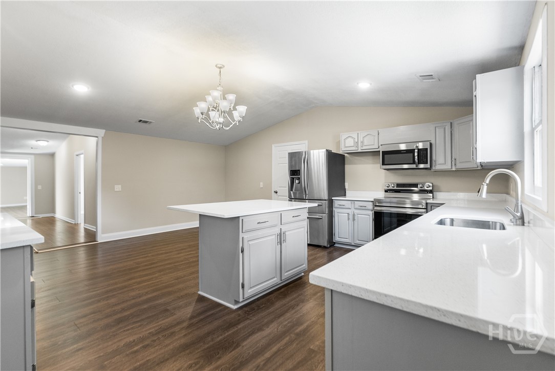 540 Pine Ridge Drive Ellabell, GA 31308 - Photo 13 of 37