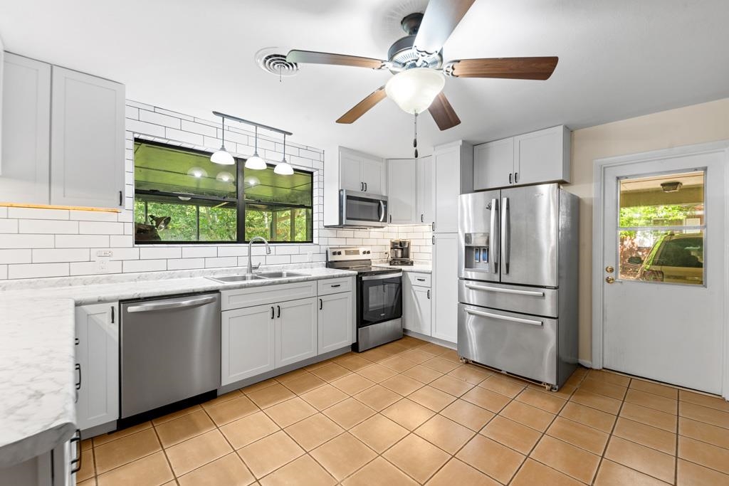 5013 Vernon Road Tallahassee, FL 32317 - Photo 3 of 27 Gallery Image 3