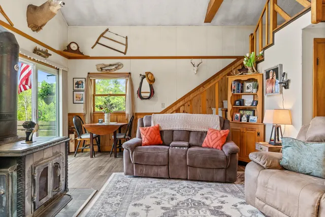 $525,000 | 122 Wallace Road, Northfield, VT 05663