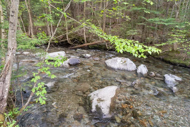 $525,000 | 122 Wallace Road, Northfield, VT 05663