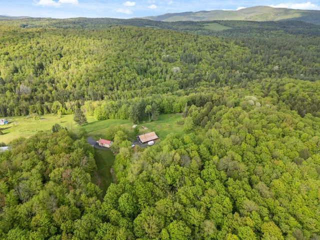 $525,000 | 122 Wallace Road, Northfield, VT 05663