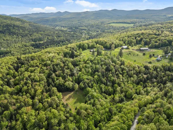 $525,000 | 122 Wallace Road, Northfield, VT 05663