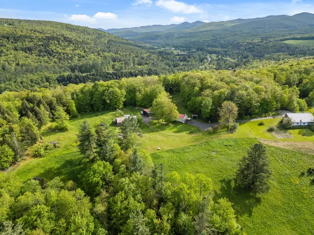$525,000 | 122 Wallace Road, Northfield, VT 05663
