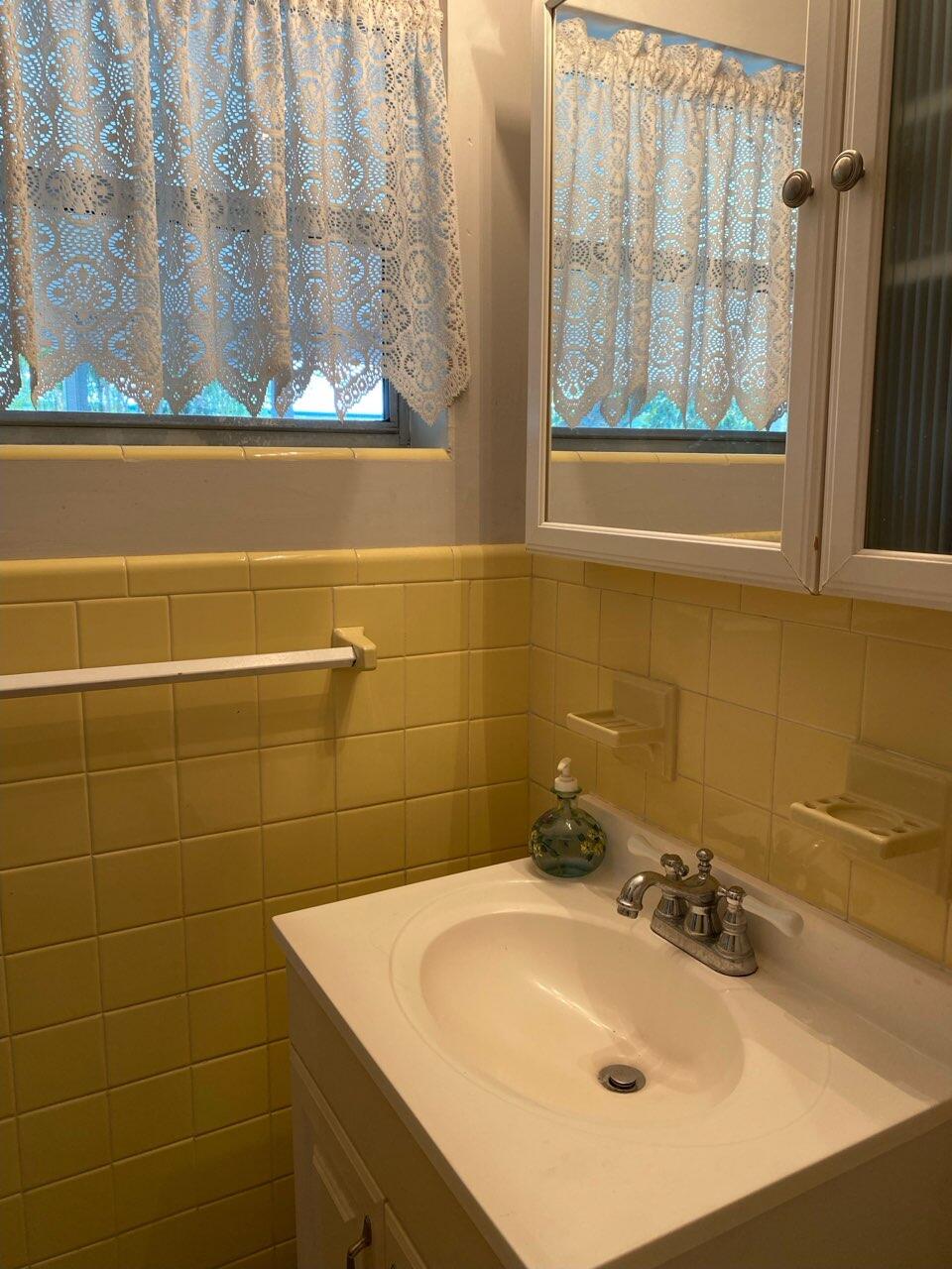 508 Flotilla Road North Palm Beach, FL 33408 - Photo 22 of 48 IMG_6722