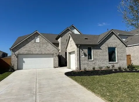 $450,640 | 2611 Precious Coral Drive, Rosharon, TX 77583