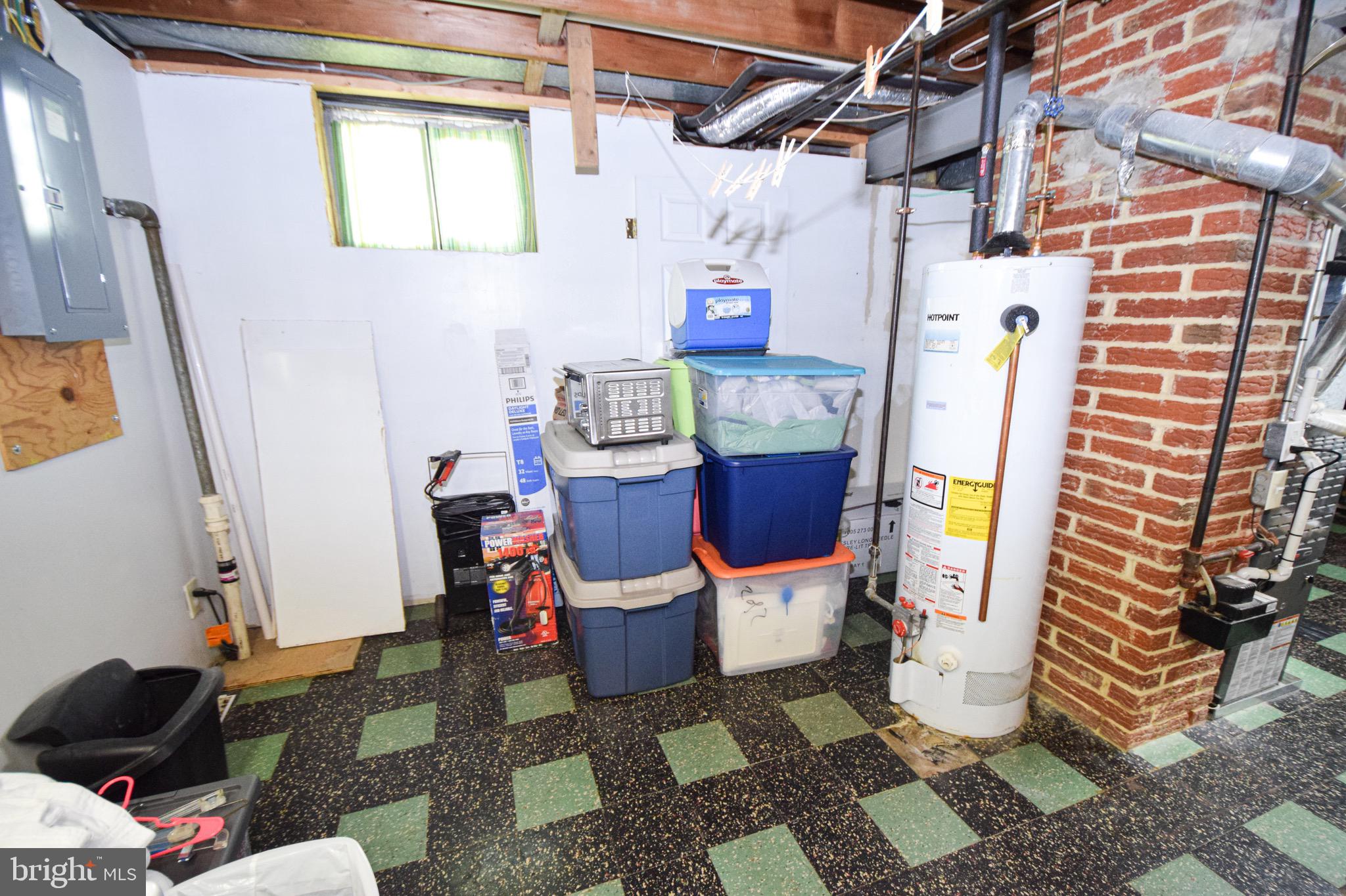 8816 Spring Road Parkville, MD 21234 - Photo 42 of 65 Laundry/Storage Room