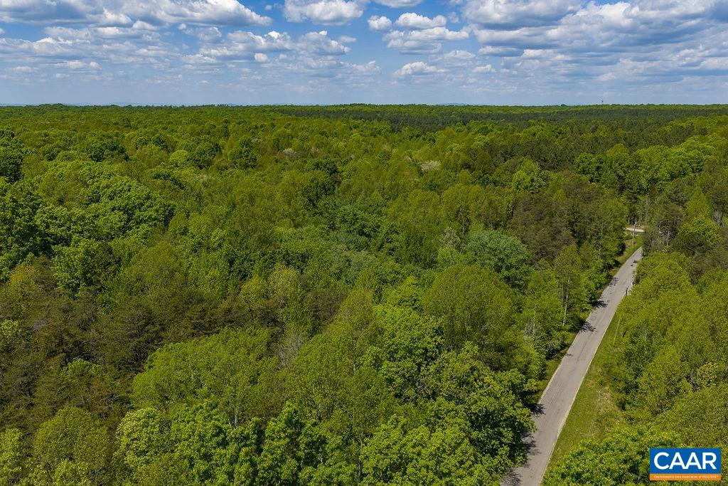 3850 County Line Road Kents Store, VA 23084 - Photo 4 of 19 Gallery Image 4