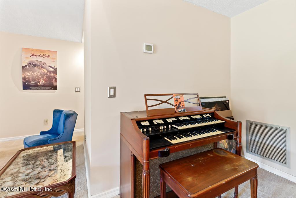 85 Debarry Avenue, Unit 1012 Orange Park, FL 32073 - Photo 51 of 55 85 Debary Ave 1012-28