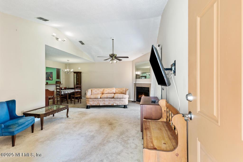 85 Debarry Avenue, Unit 1012 Orange Park, FL 32073 - Photo 6 of 55 Living Area