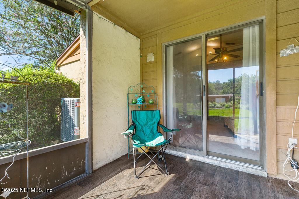 85 Debarry Avenue, Unit 1012 Orange Park, FL 32073 - Photo 10 of 55 Sun Porch