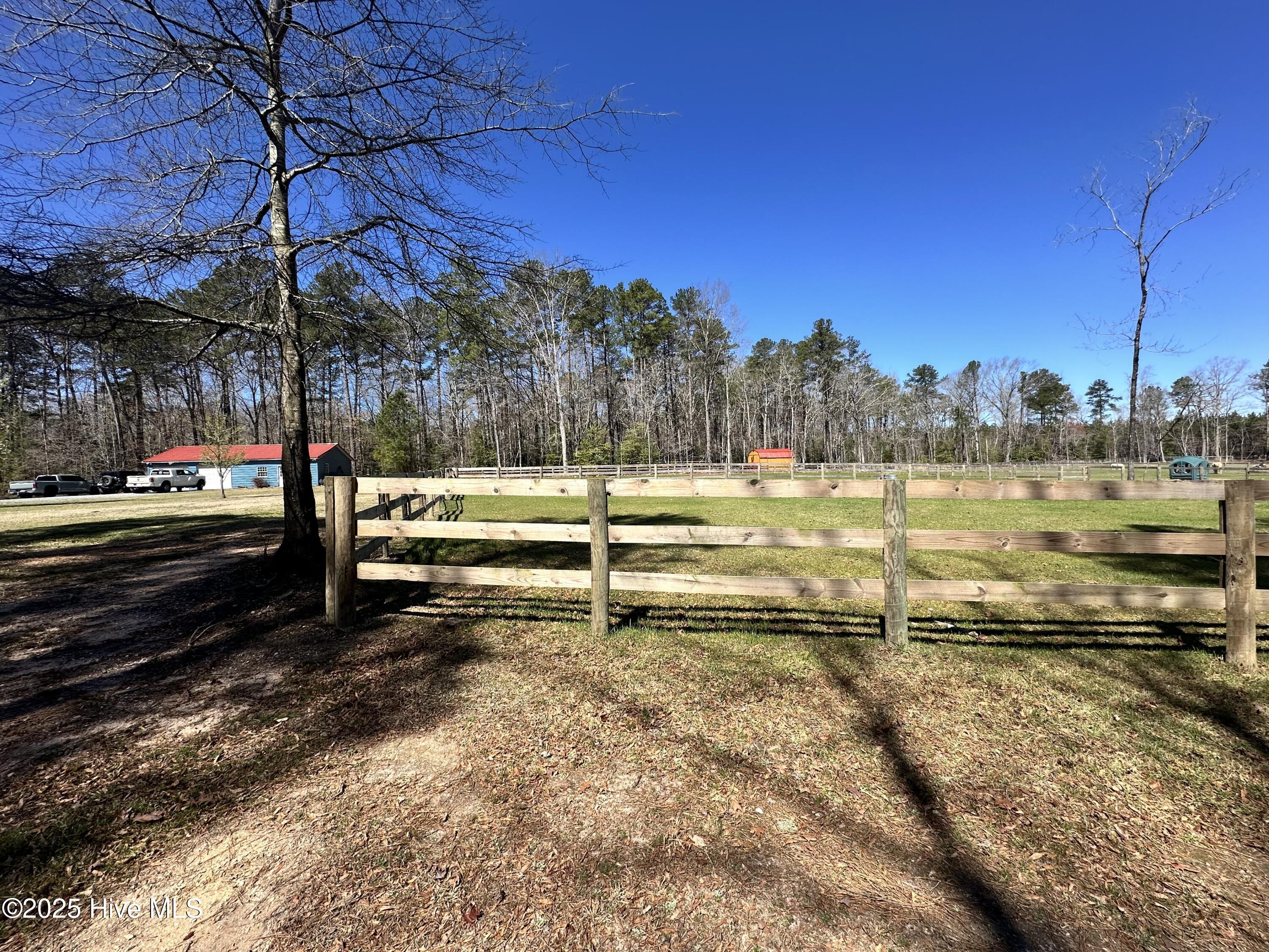 104 Bridle Path Lane Carthage, NC 28327 - Photo 13 of 90 3 board at the front of pasture