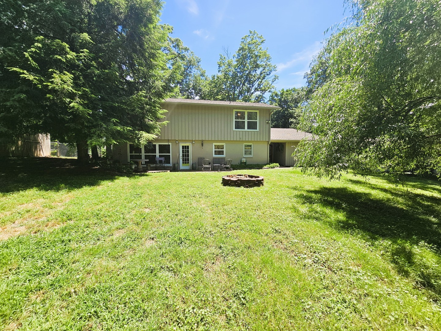 705 Lake Park Road Mount Vernon, IL 62864 - Photo 8 of 27