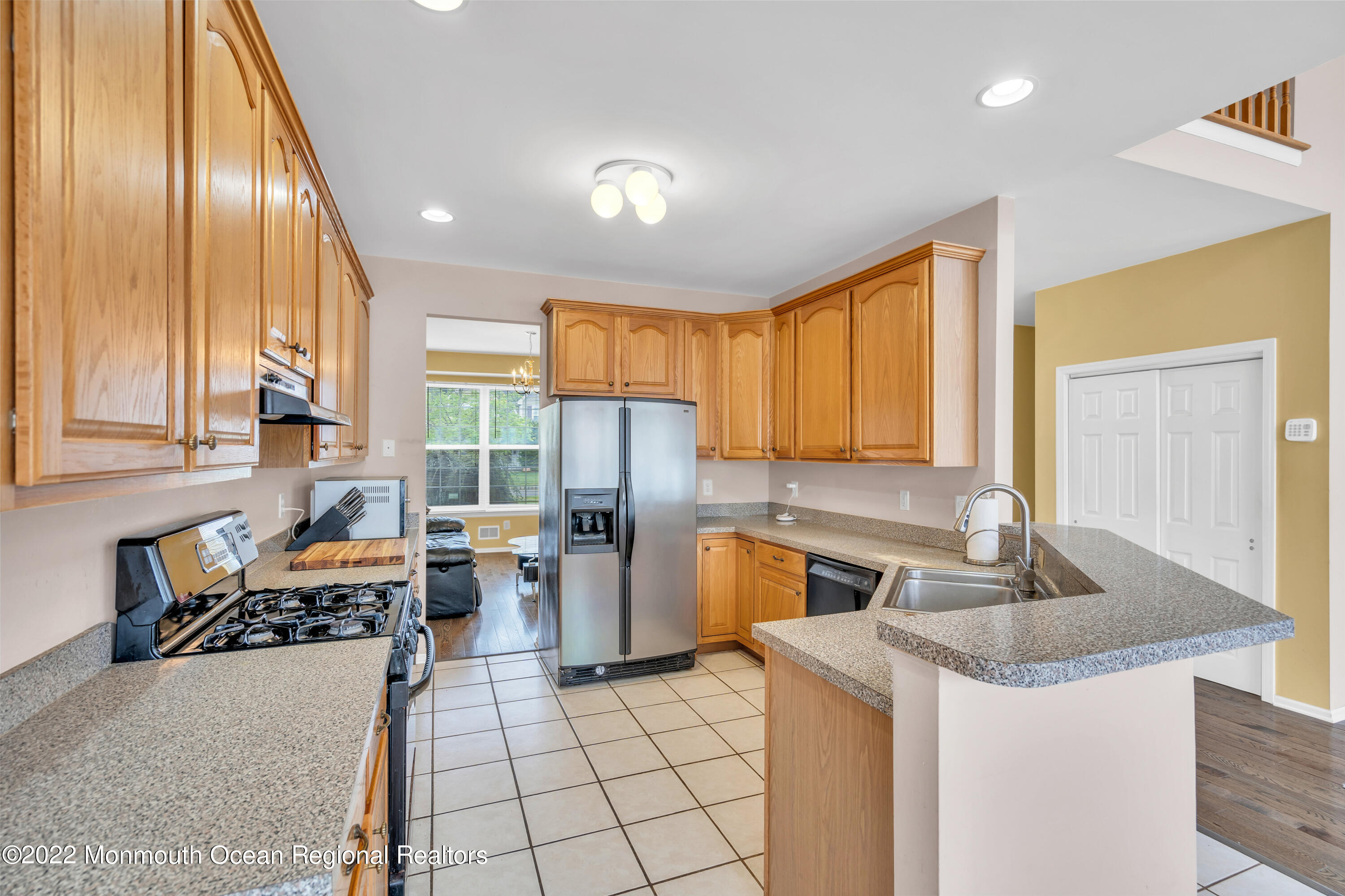 131 Nobility Court Toms River, NJ 08755 - Photo 23 of 60 023_dsc07685