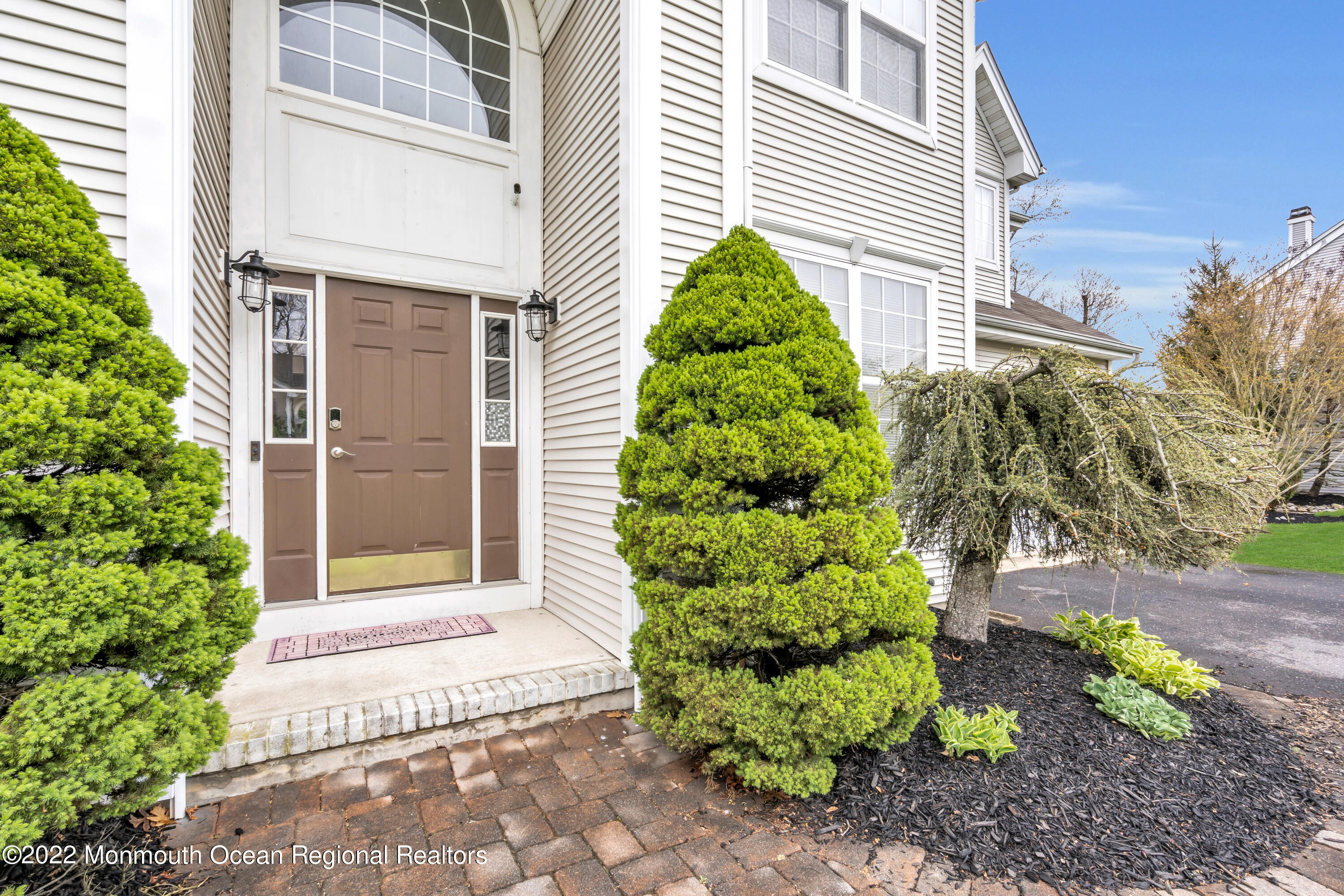 131 Nobility Court Toms River, NJ 08755 - Photo 5 of 60 a view of a backyard with plants