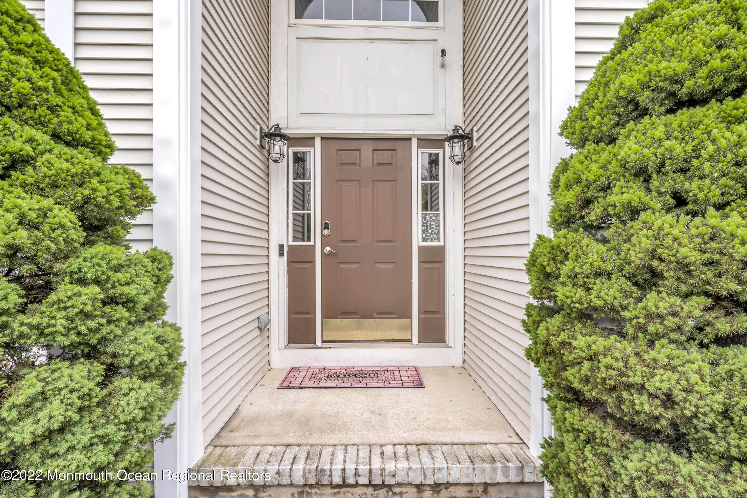 131 Nobility Court Toms River, NJ 08755 - Photo 6 of 60 010_dsc07895