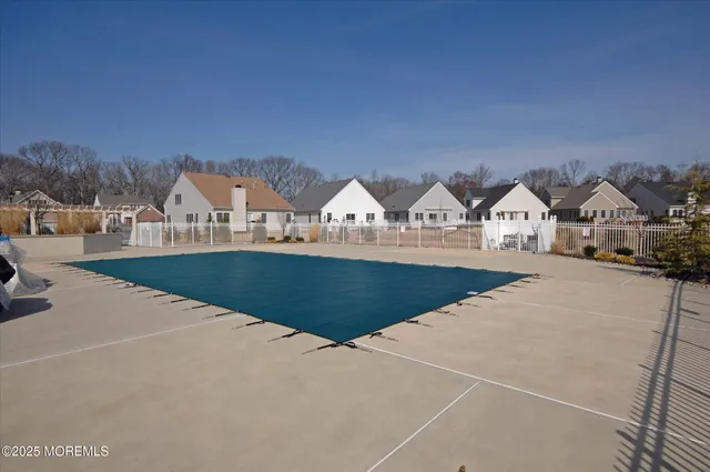 $839,999 | 8 Crawford Road, Manalapan, NJ 07726