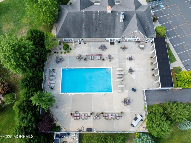 $839,999 | 8 Crawford Road, Manalapan, NJ 07726