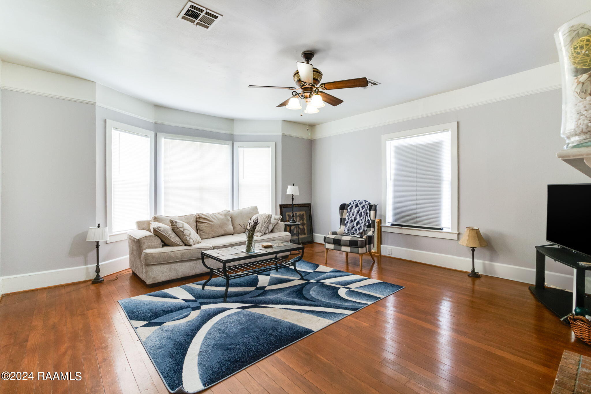 513 Maple Street Opelousas, LA 70570 - Photo 4 of 15 1-web-or-mls-513 Maple St-1