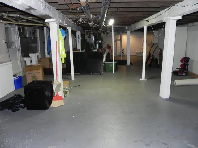 $83,900 | 416 Main Avenue South, Hankinson, ND 58041