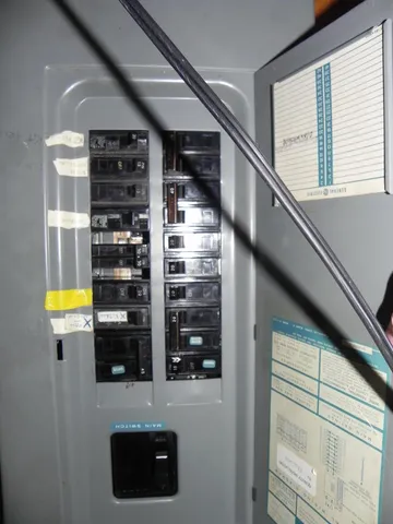 $83,900 | 416 Main Avenue South, Hankinson, ND 58041